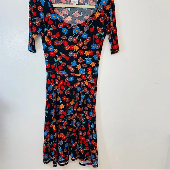 Lula Roe Dress XS Fit & Flare Red Floral H26 - Picture 1 of 10